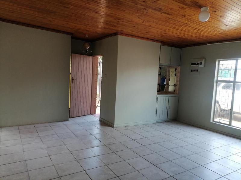 4 Bedroom Property for Sale in Odendaalsrus Free State